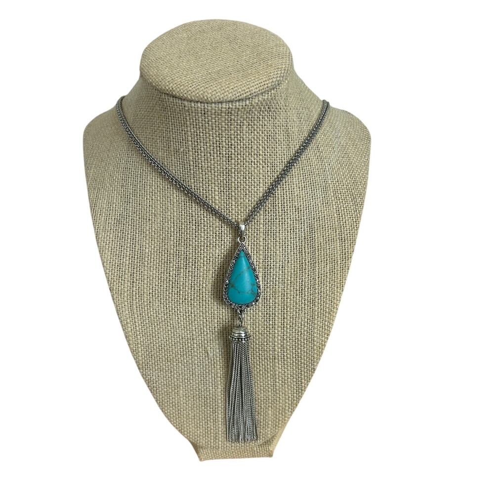 Lucky Brand Long Necklace Dyed Howlite Pendent Silver Tone Chain - Picture 1 of 5